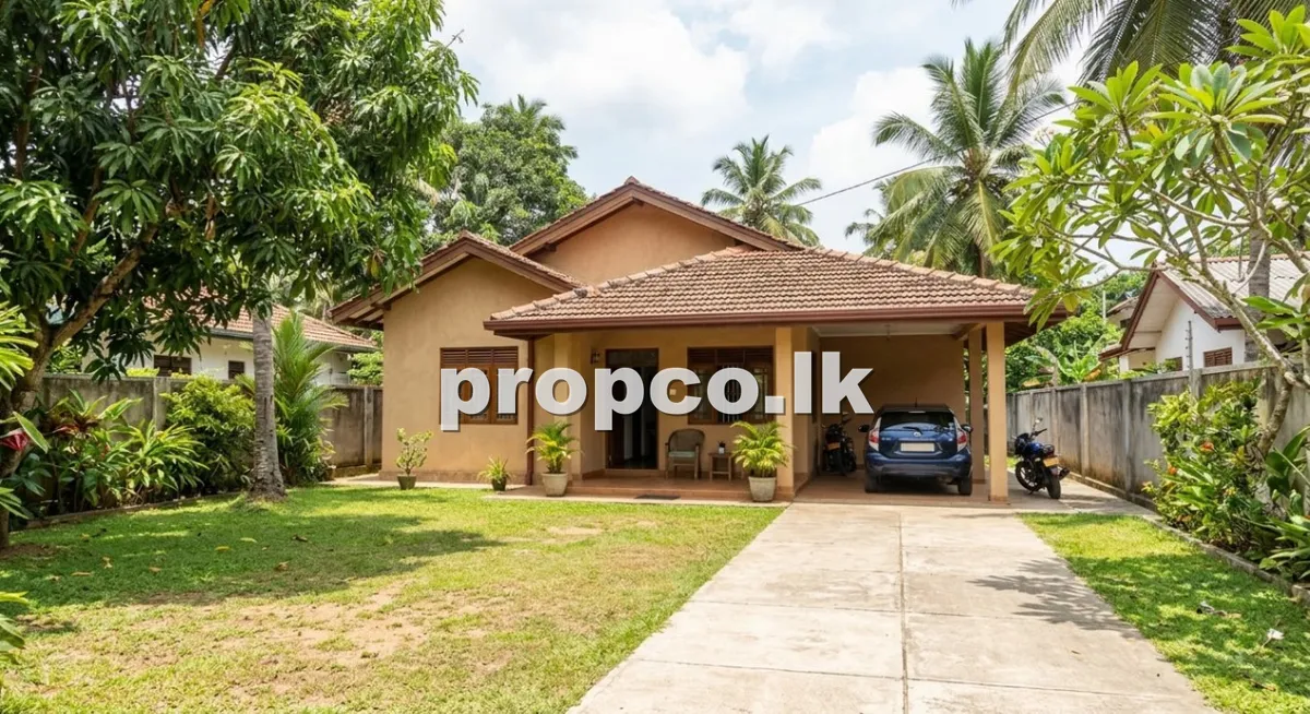 15 Perches Houses for Sale in Alutgama