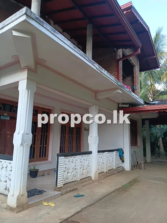 42.10 Perches Houses for Sale in Udunuwara
