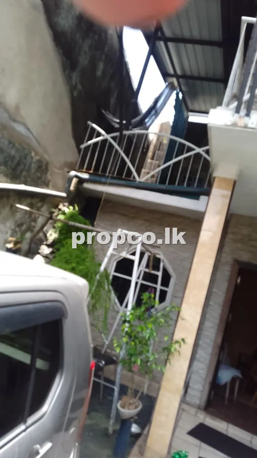 7.5 Perches Houses for Sale in Piliyandala
