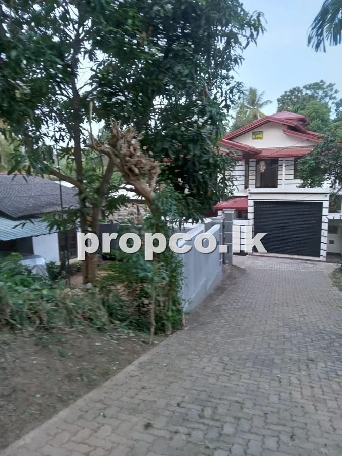 10 Perches Bare Land for Sale in Piliyandala