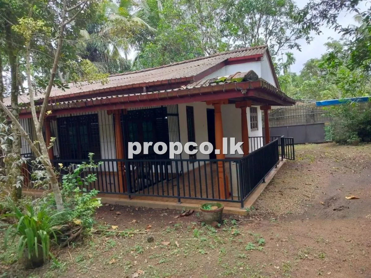 26.5 Perches Houses for Sale in Kiriwaththuduwa
