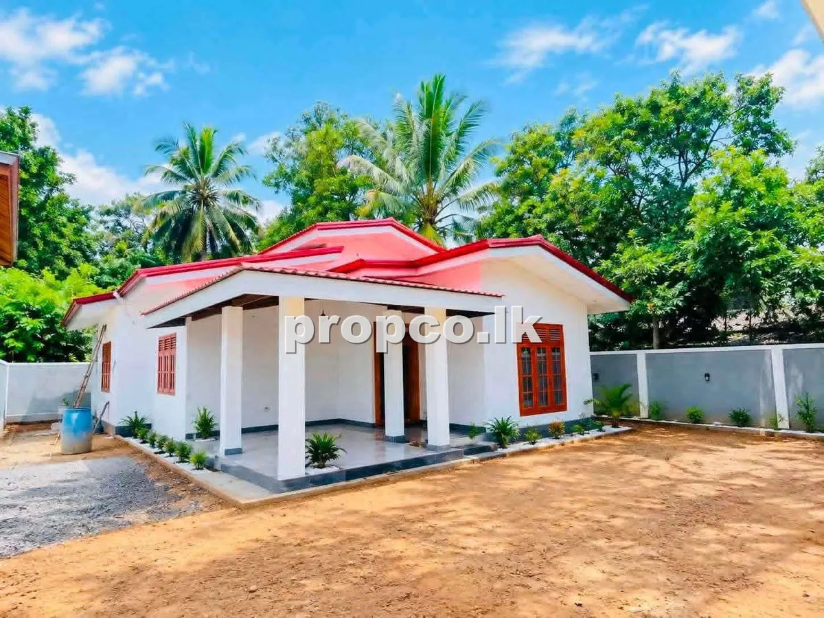 12 Perches Houses for Sale in Homagama