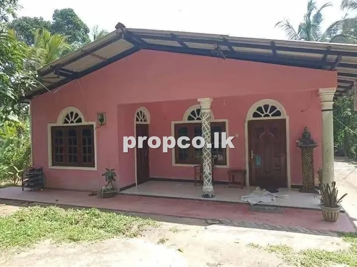 64 Perches Houses for Sale in Kegalle