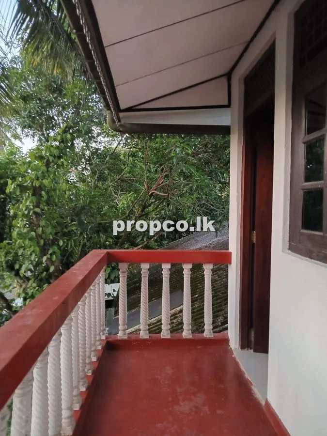 Houses for Rent in Athurugiriya