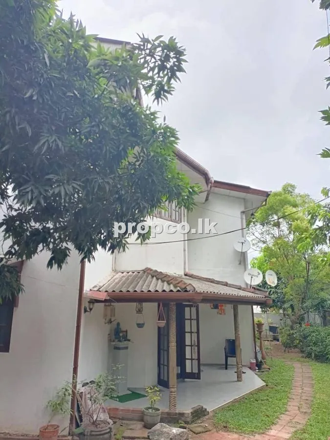 27.35 Perches Houses for Sale in Maharagama