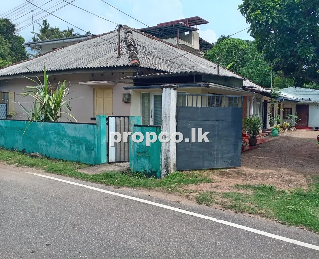4900 sqft Commercial for Sale in Koswatte ,passport office ,foriegn employment